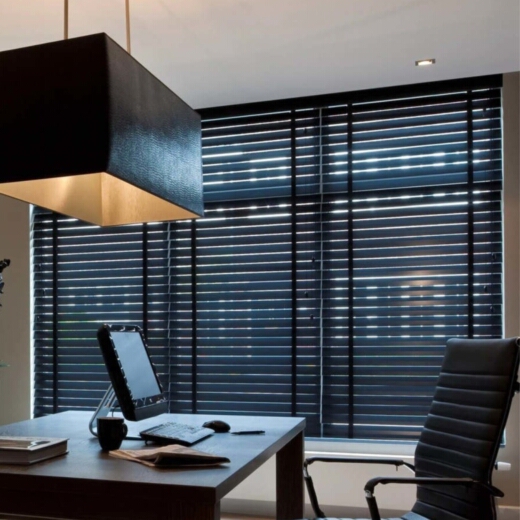 Алюминиевые жалюзи для кабинета